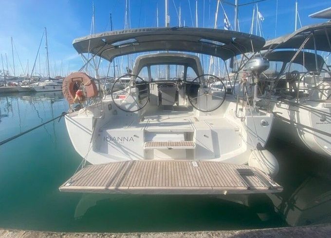 Sailboat Oceanis 41.1 12m