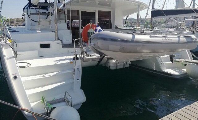 Catamaran LAGOON 400 S2 11.97m