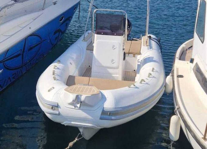 Motorboat Marel Asoral AL100 40hp