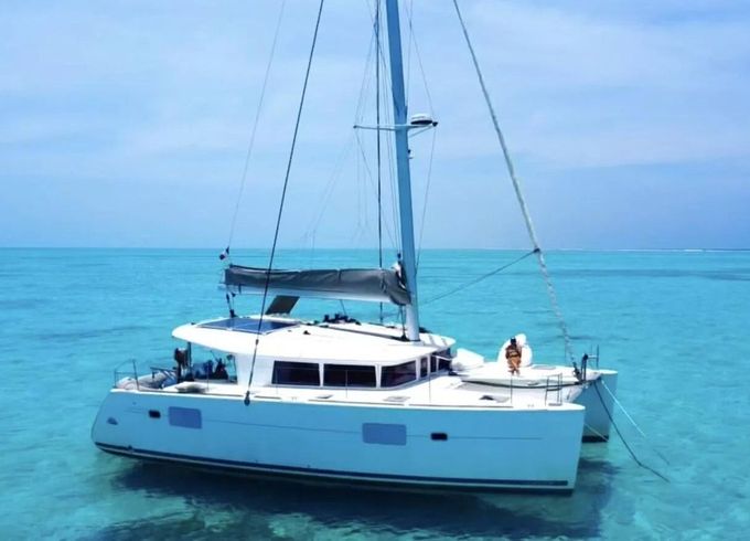 Catamaran Lagoon 400 12.2m
