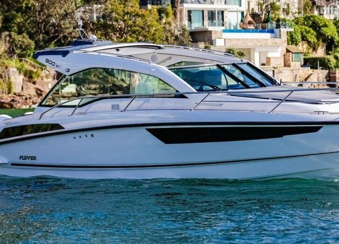 Motorboat Nimbus Group Flipper 900 ST 294hp