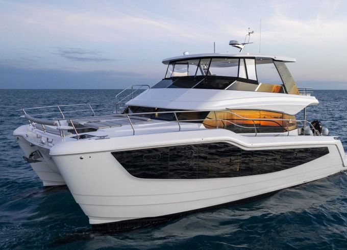 Motorboat Aquila 50 Yacht 760hp