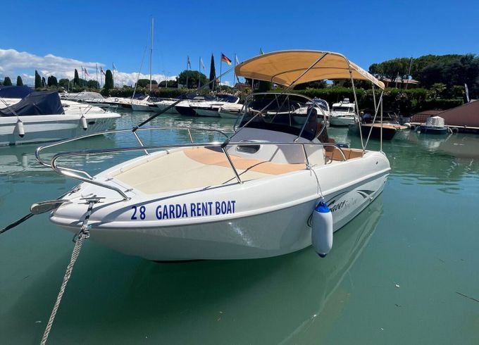 Motorboat Saver SAVER WA 560 40hp