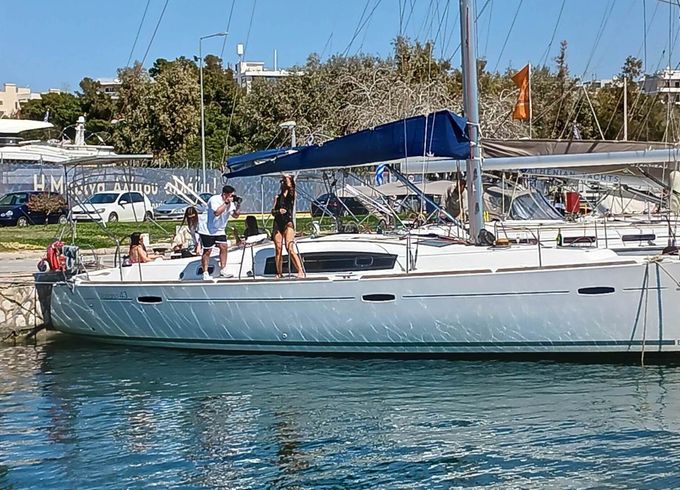 Sailboat Oceanis 43 13m