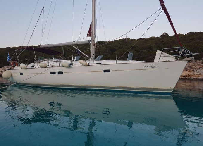 Sailboat BENETEAU 411 12.3m