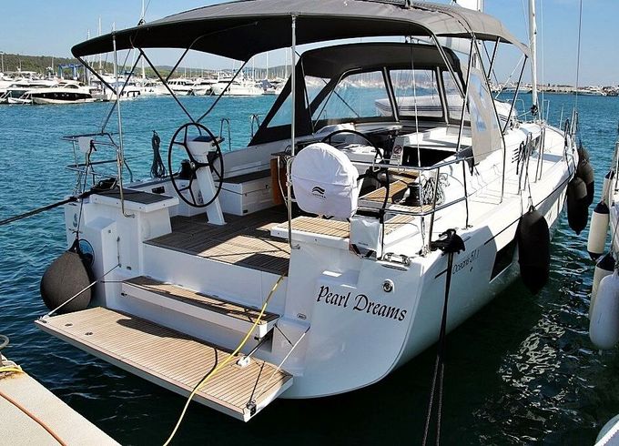 Sailboat Beneteau Oceanis 51.1 15.94m
