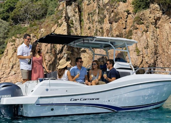 Motorboat Jeanneau Cap Camarat 9.0 Cc 400hp
