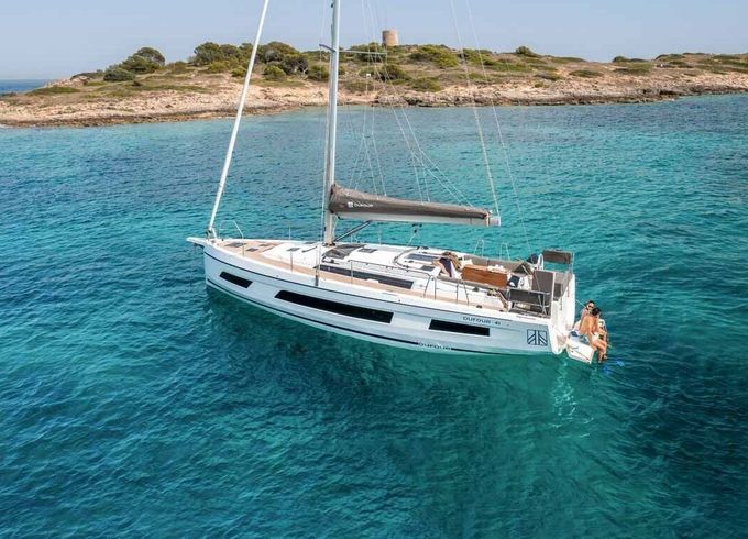 Sailboat Dufour Yachts Dufour 41 Performance - 3 cab. 12m