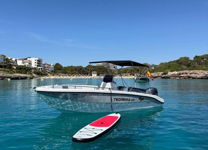 Motorboat Teorema 20 Open apta licencia navegación 115cv 115hp