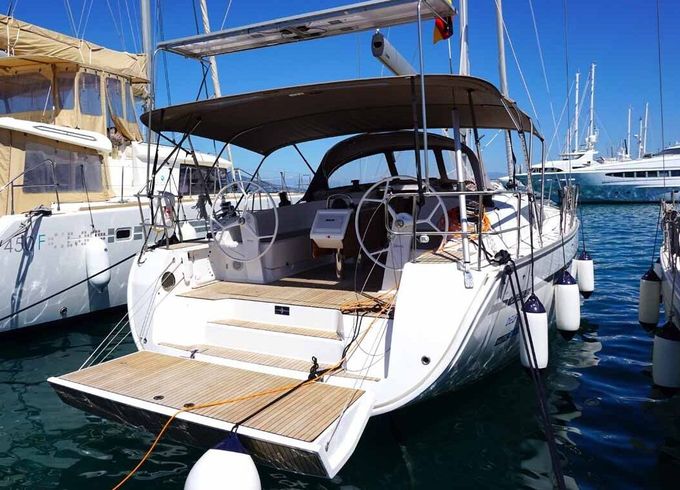 Sailboat Bavaria Yachtbau Bavaria Cruiser 46 - 4 cab. 14m