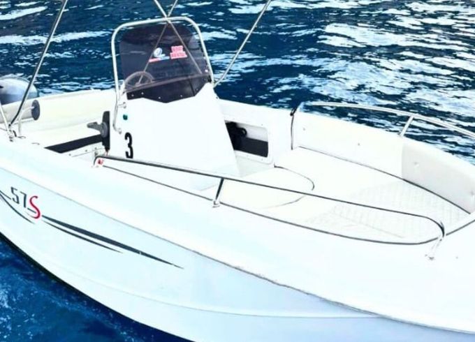 Motorboat Trimarchi 57 S 40hp