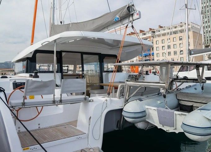Catamaran EXCESS 11 - ADVA 11m