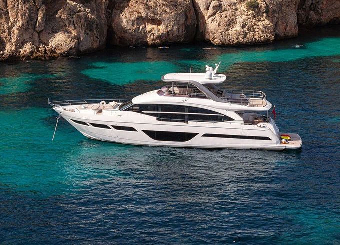 Motor yacht Princess Y78 3600hp