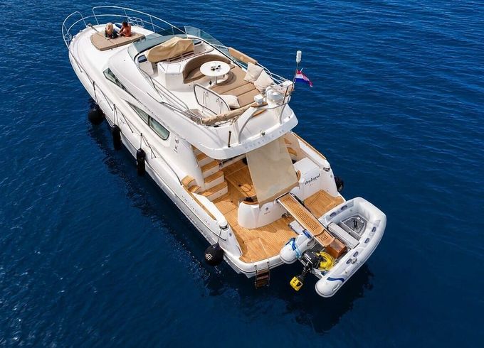 Motorboat JEANNEAU PRESTIGE 46 FLY 1000hp
