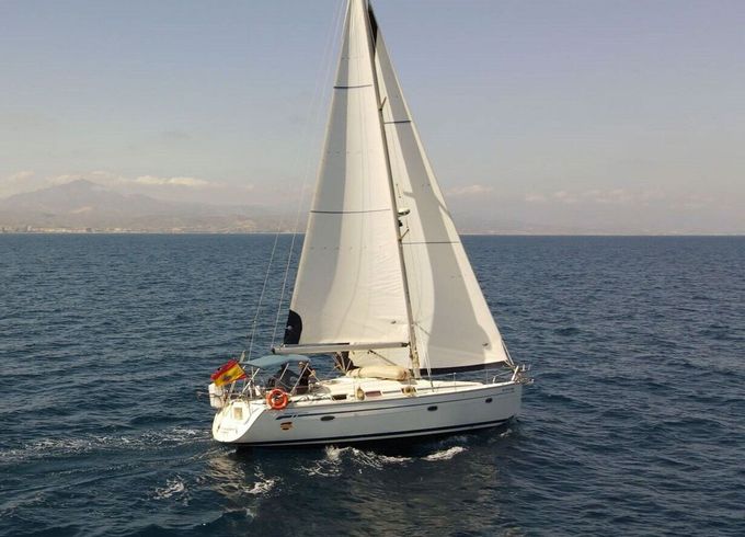 Sailboat Bavaria Bavaria 39 Cruiser 12m
