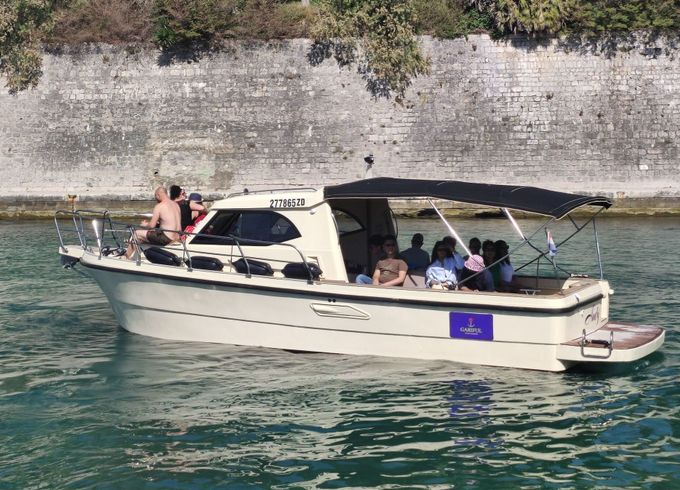 Motorboat ANTARES ZADAR MARINA