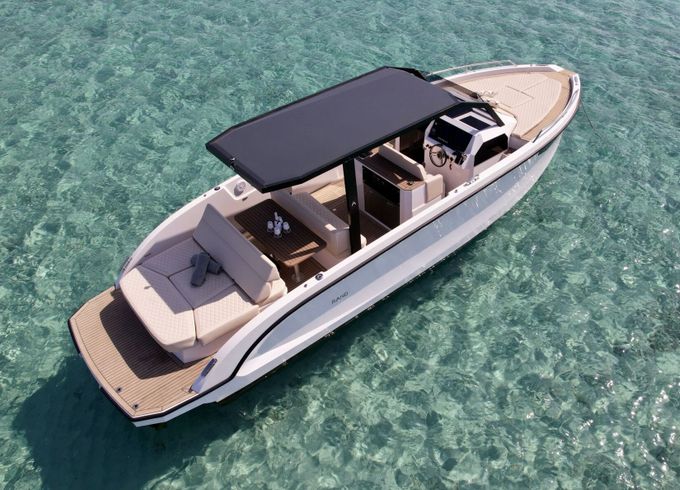 Motorboat Rand 32 Archipelago 600hp