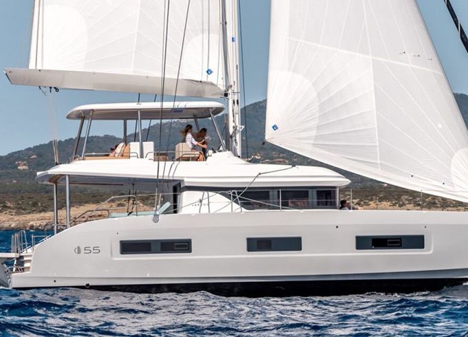 Catamaran Lagoon-Bénéteau Lagoon 55 - 4 cab. 16m