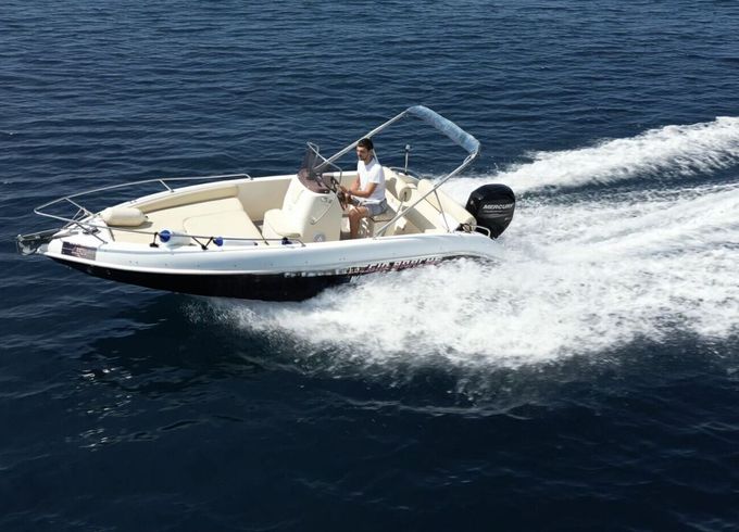 Boat without licence  Sea Ghost Open 5,50 40hp