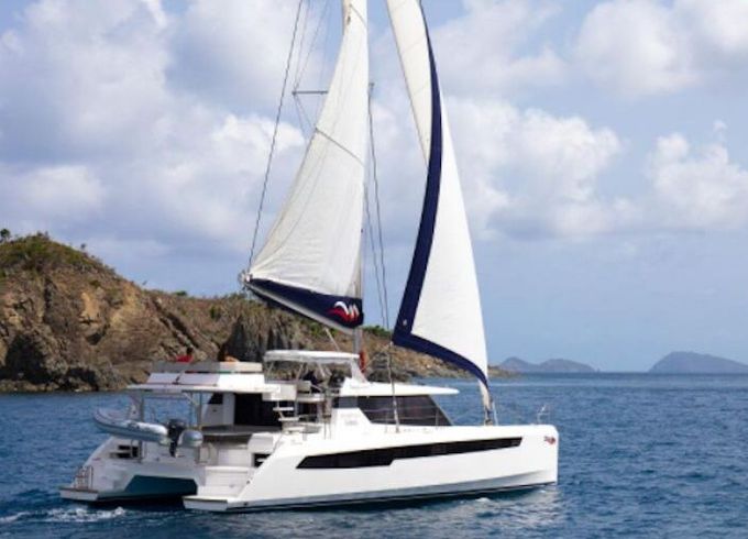 Catamaran Moorings 5000 15m