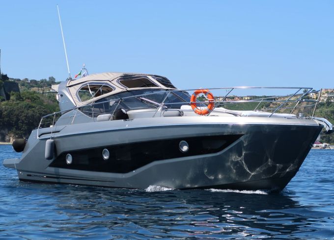 Motorboat Cranchi Z35 540hp