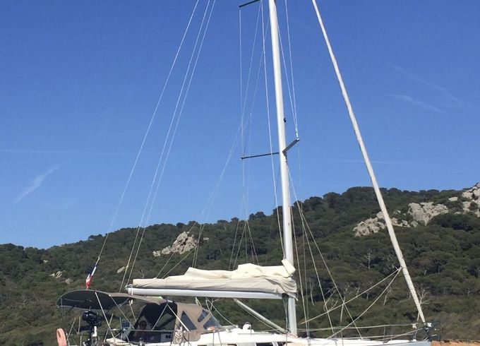 Sailboat Bénéteau Oceanis 423 Clipper 12.64m