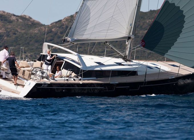 Sailboat Beneteau Sense 55 18m