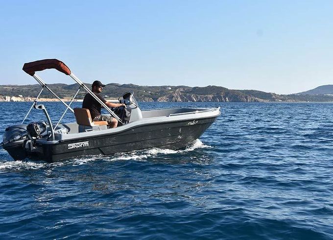 Motorboat Storm Storm 5m 30hp