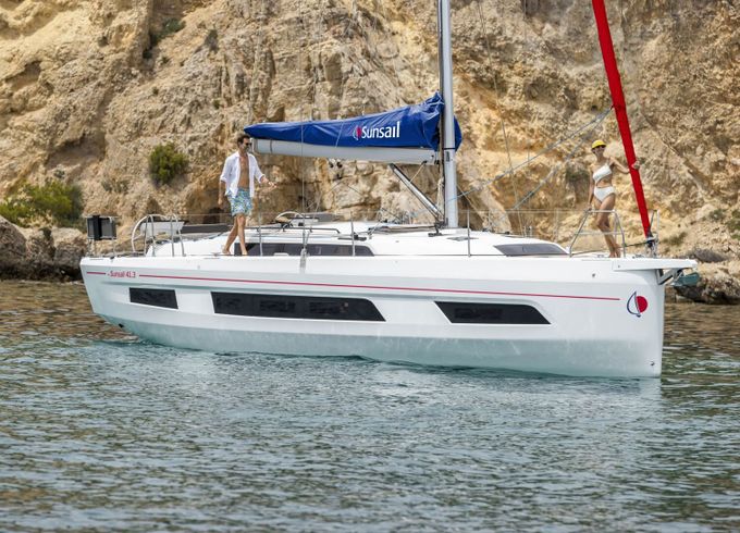 Sailboat Sunsail 41.3 11m