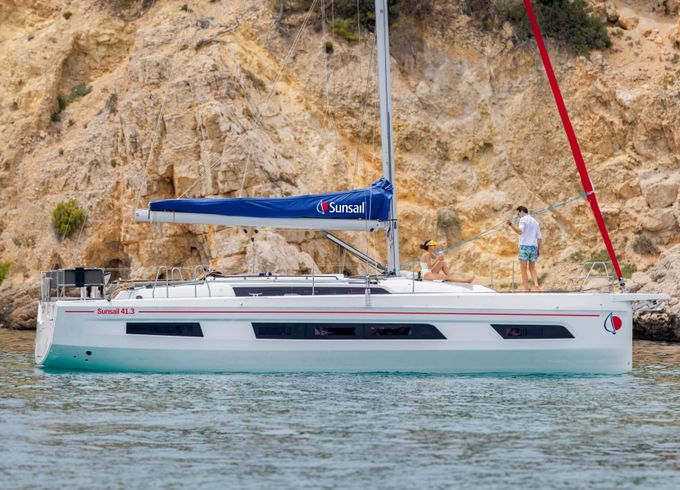Sailboat Sunsail 41.3 12m