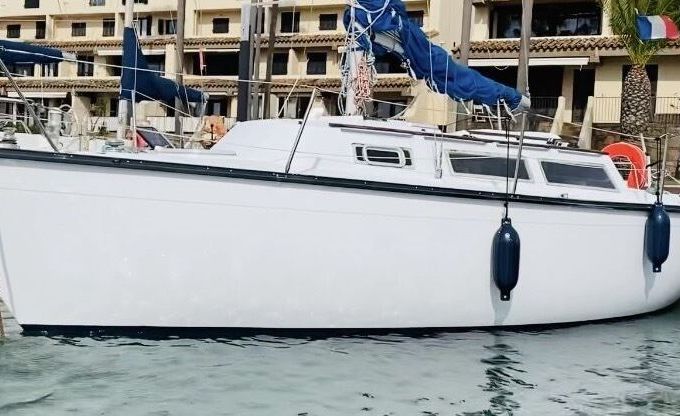 Sailboat Dufour 2800 8.2m