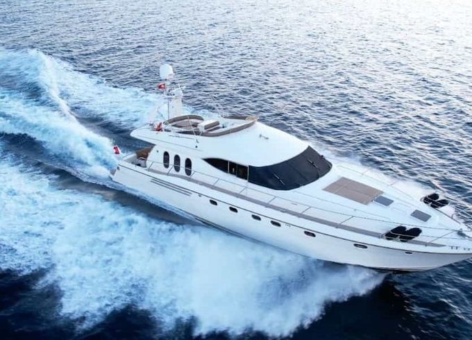 Motor yacht Pro2015 2015 700hp