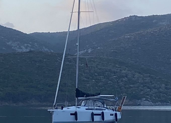 Sailboat Jeanneau Sun odyssey 410 12.28m