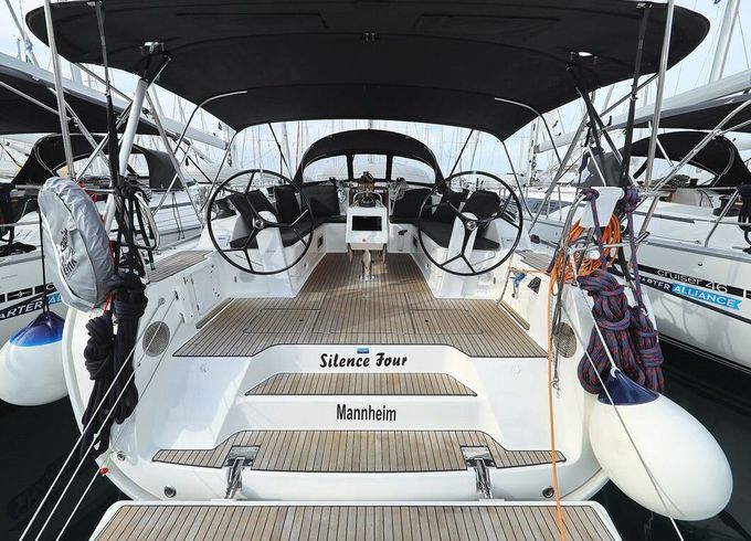 Sailboat Bavaria Yachtbau Bavaria Cruiser 46 - 4 cab. 14m