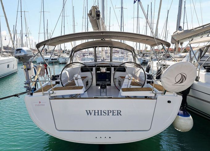 Sailboat Hanse Hanse 388 11.4m