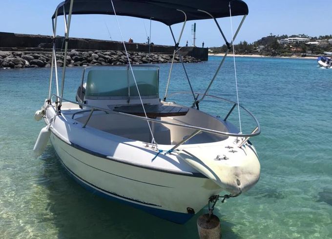 Motorboat B2 Marine Cap ferret 550 60hp