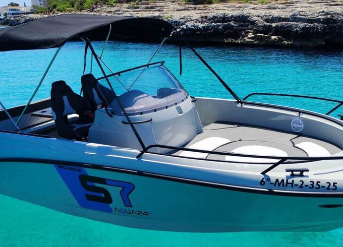 Motorboat Aqua S7 130hp