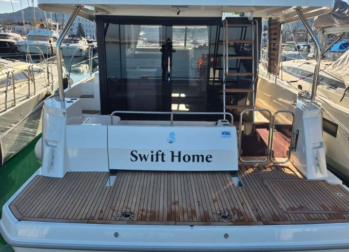 Motor yacht Bénéteau Swift Trawler 41 638hp