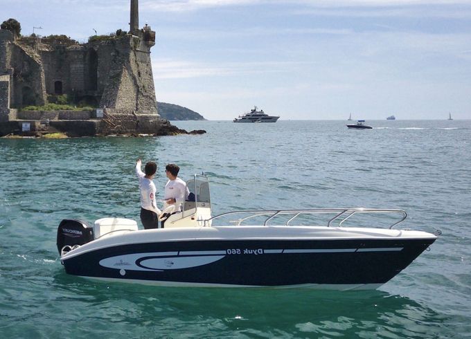 Motorboat BOAT BLUMARE DYUK 560 40hp
