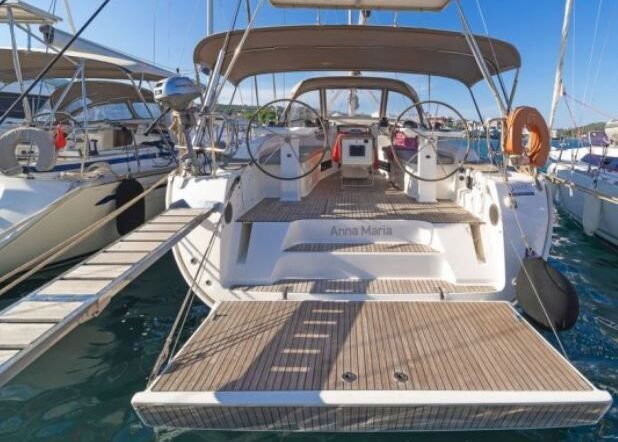 Sailboat Bavaria Cruiser 45 13.6m