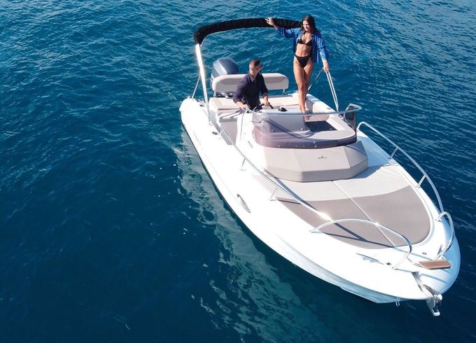 Motorboat Mingolla Brava 22WA 175hp