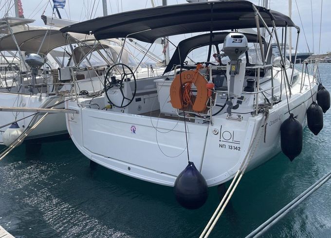 Sailboat BENETEAU Oceanis 40.1 12.2m