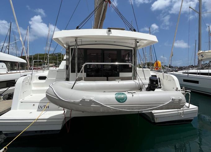 Catamaran Catana Group Bali Catspace 12m