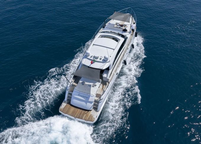 Motor yacht Rizzardi In Six 2000hp