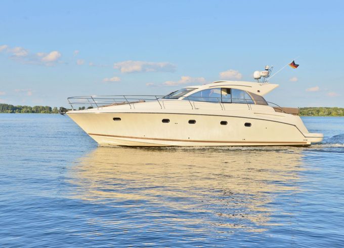 Motorboat JEANNEAU Prestige 440s 820hp