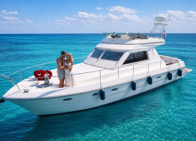 Motorboat LUNE DE MIEL Pour amoureux