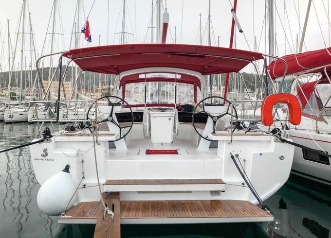 Sailboat Bénéteau Oceanis 46.1 14m