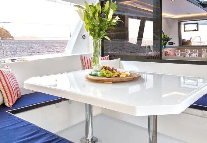 Catamaran Moorings 4500L/10 13m