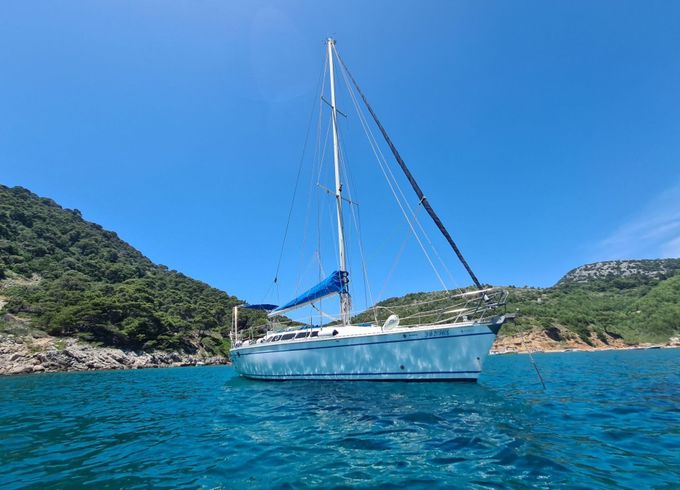 Sailboat Jeanneau SUN SHINE 38 11m