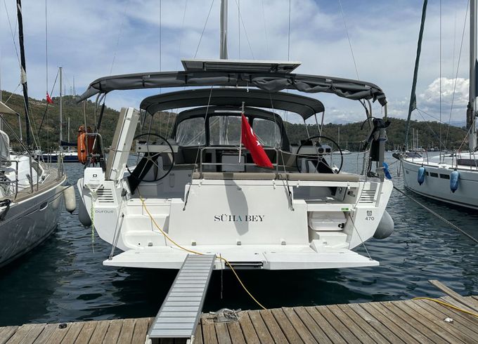 Sailboat Dufour 470 14m